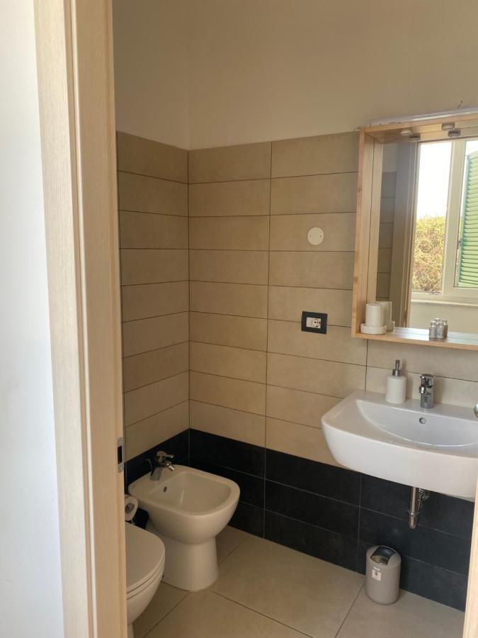 Rta La Pineta Aparthotel Sarzana Exterior foto