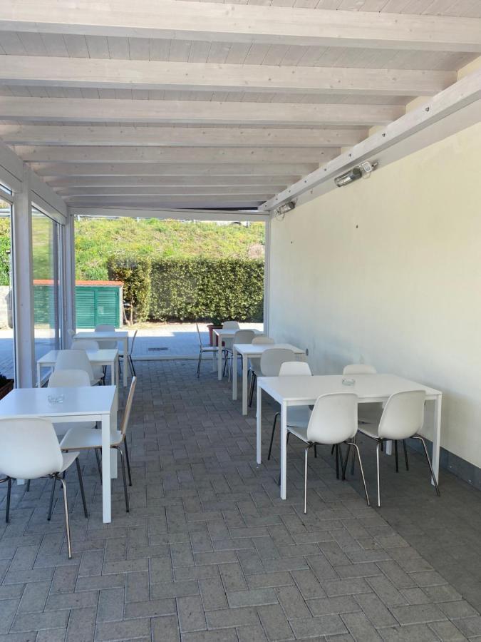 Rta La Pineta Aparthotel Sarzana Exterior foto